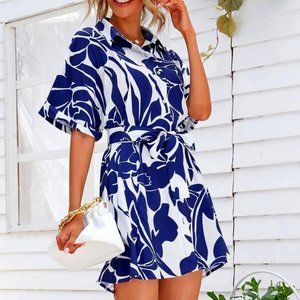 Women's Dress MEDIUM White Blue Allover Floral Print Shirt Dress with Belt